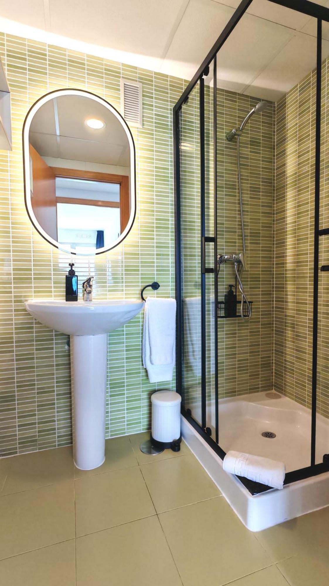 Floor 29 - Two-Bedroom Apartment With Sea Views ベニドルム エクステリア 写真